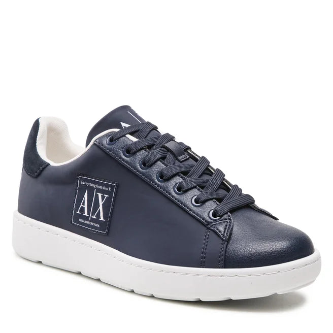 Altaar omverwerping Beleefd Armani Exchange navy white shoes – Premium Apparel Shops