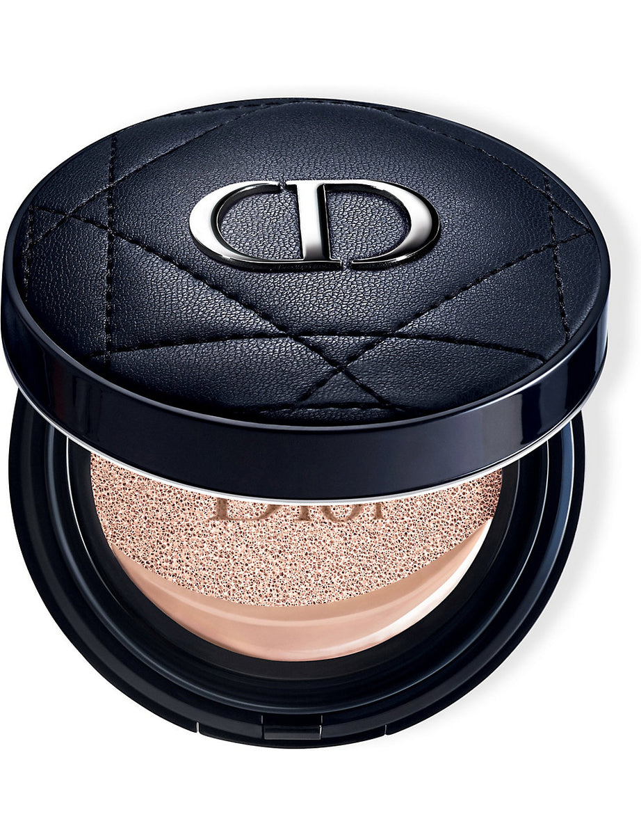 bedak compact dior