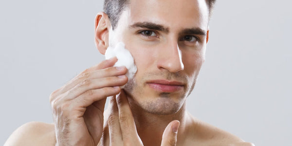 Being A Man With Oily Skin Can Be A Good Thing 