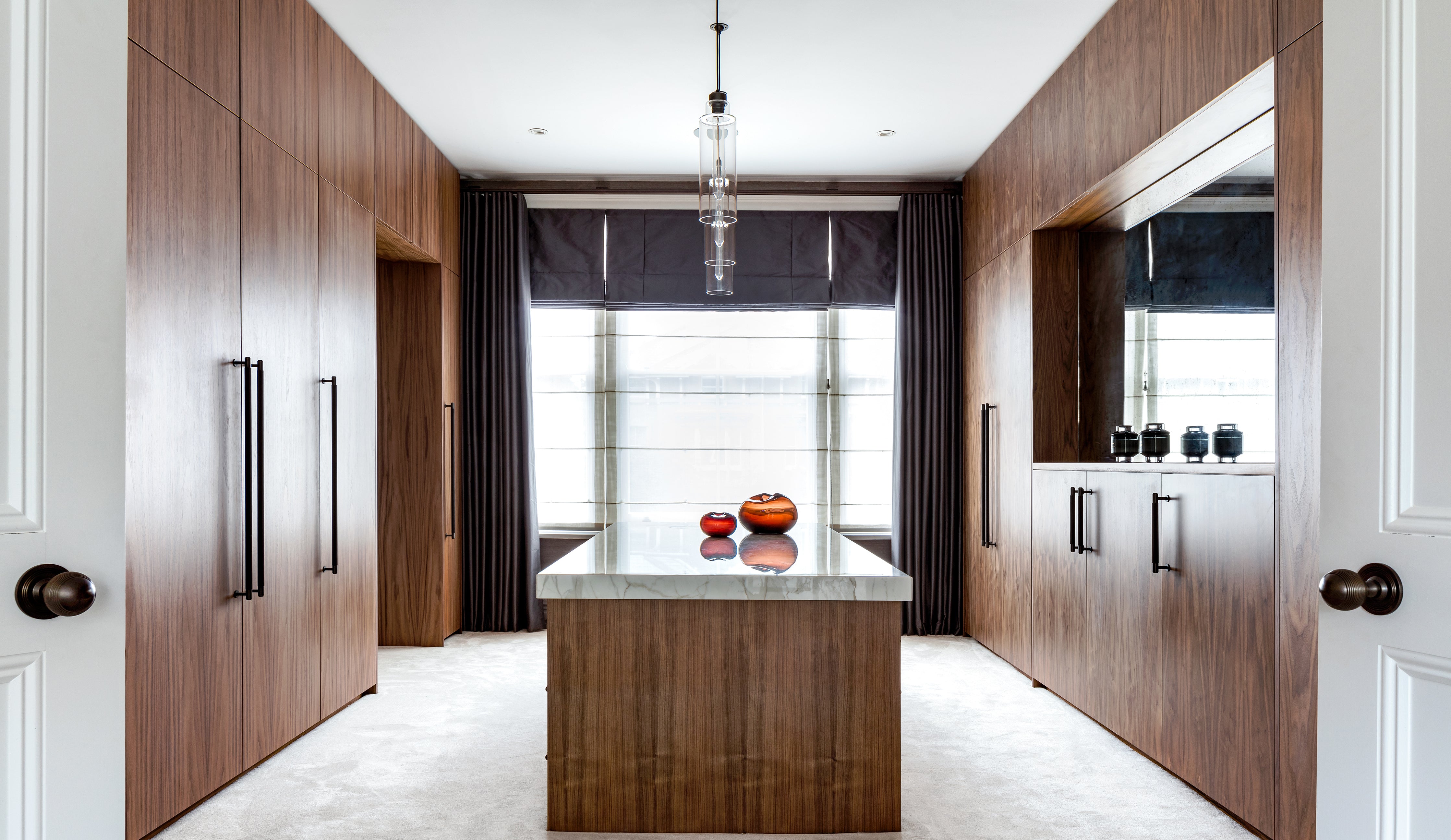 Empire Tall &amp; Short glass pendants by Rothschild &amp; Bickers in luxury dressing room, Interior design by Nia Morris