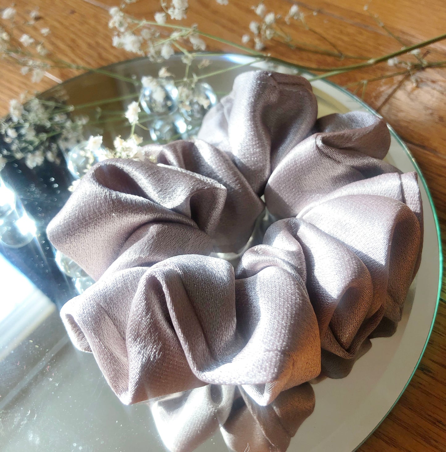Sheridonna Designs: Premium Handcrafted Scrunchies