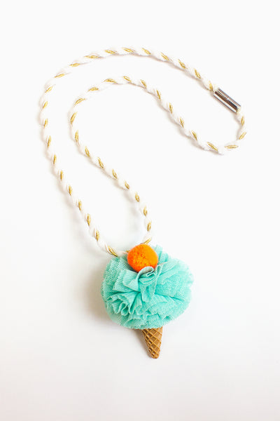 Ooahooah Mint Ice Cream Necklace