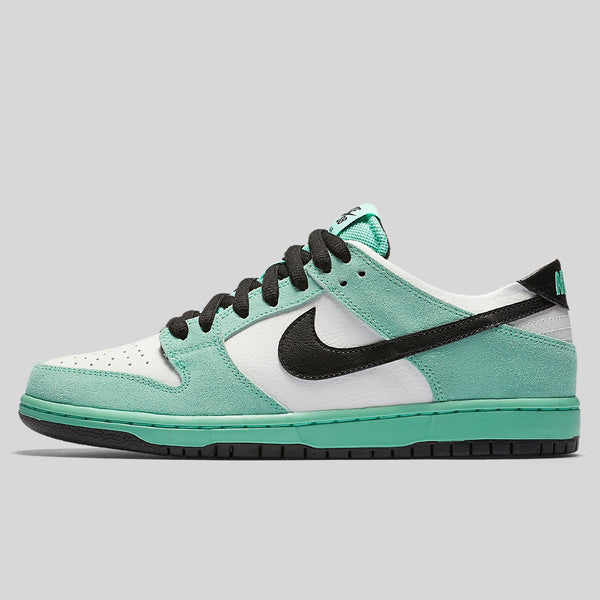 nike sb dunk sea crystal