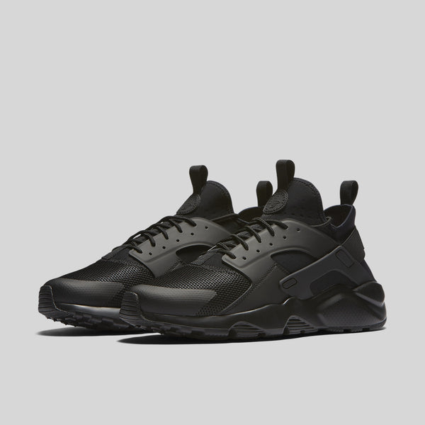 Nike Air Huarache Run Ultra Triple 