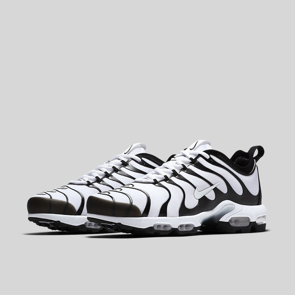 air max plus tn ultra white black