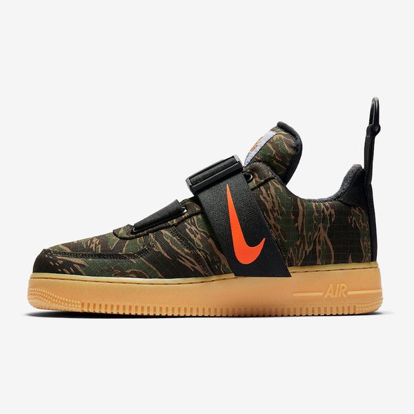 Nike x Carhartt WIP AIR FORCE 1 UT LOW 