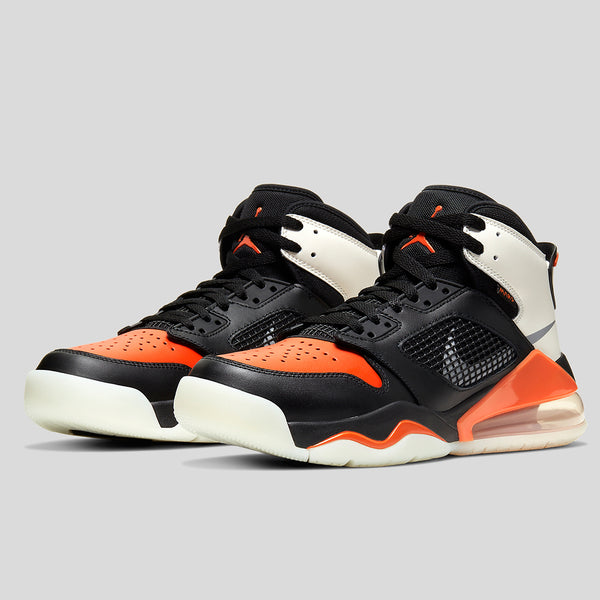 Nike JORDAN MARS 270 (CD7070-008 