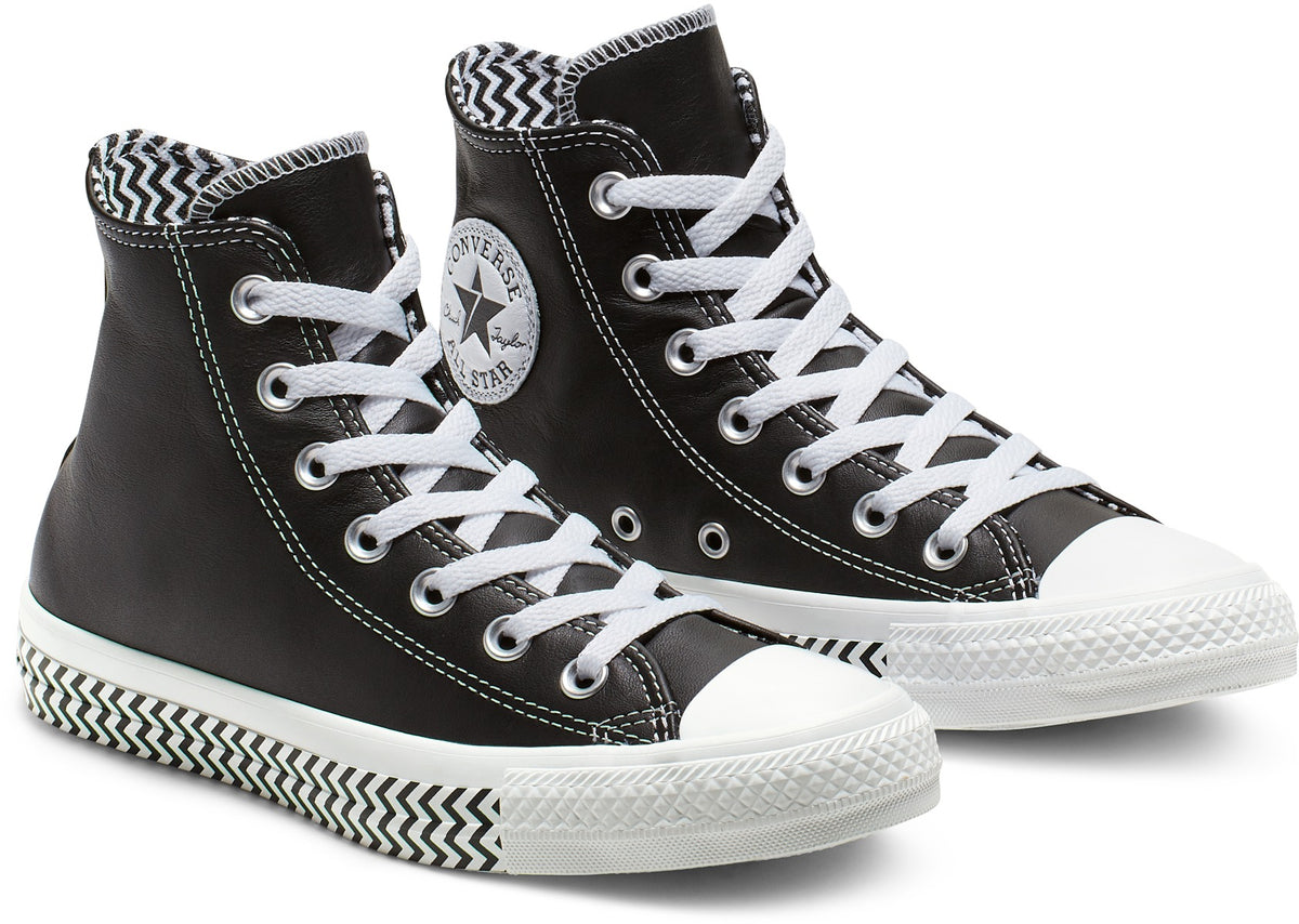 black zig zag converse