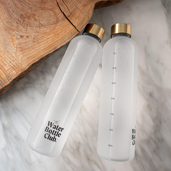 Verniel naar voren gebracht ontgrendelen Duurzame drinkfles met tijdmarkeringen | The Water Bottle Club