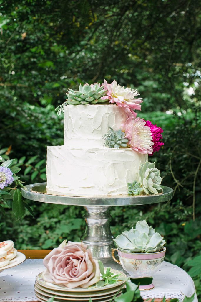 English Garden Party Styled Shoot at Bolingbroke Mansion | Succulent Wedding Cake | Tallulah Ketubahs