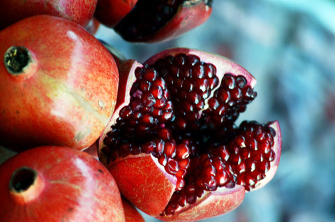 Pomegranate and seeds