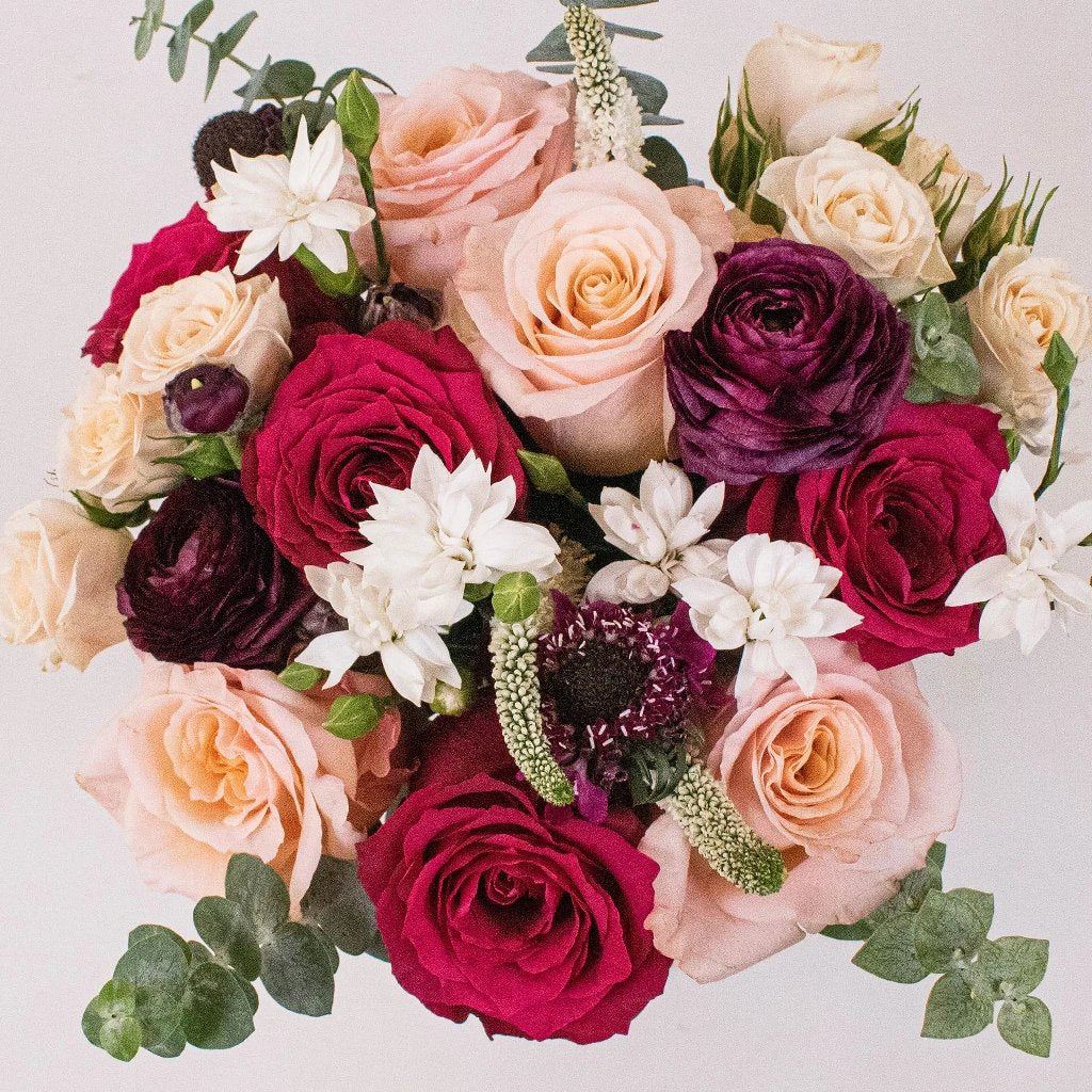 Garden Love Rose Centerpieces | Wholesale Flowers | FiftyFlowers