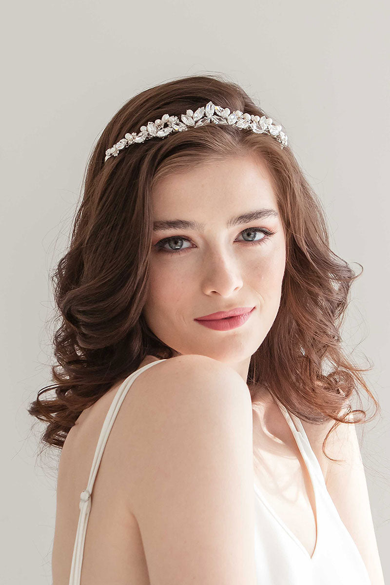 Wedding Bridal Crown Headdress Flower Crystal Hair Accessories Bridal Tiara UK