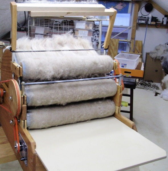 Huge Hogg boss electric extra wide triple card almost new carder for sale