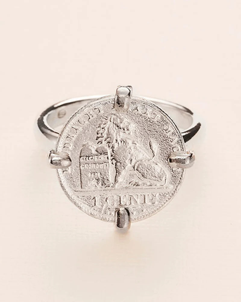 Wouters & Hendrix ring with coin in silver