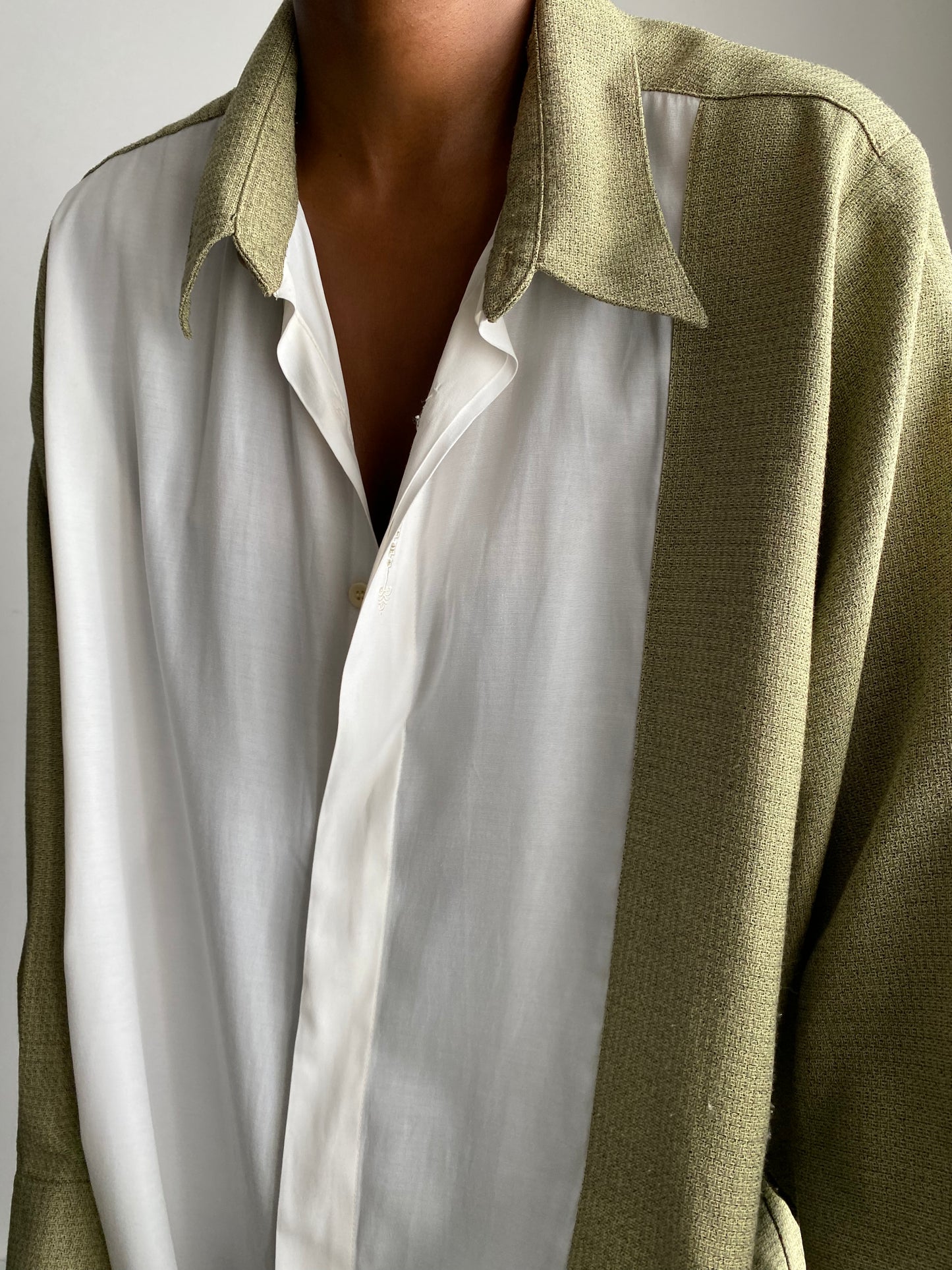 Two tone vintage shirt