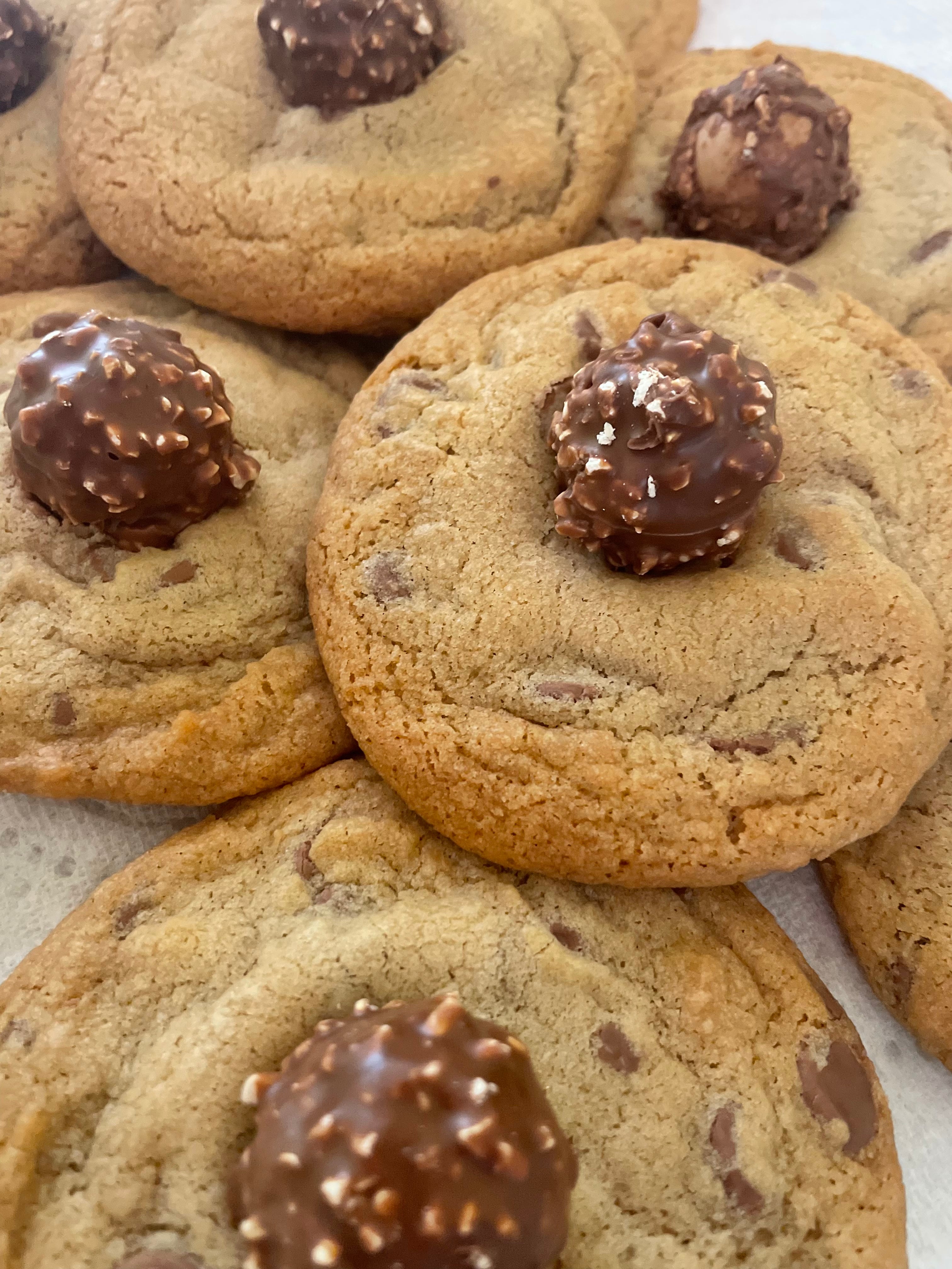 Chocolate chip Cookies (Bag of three)