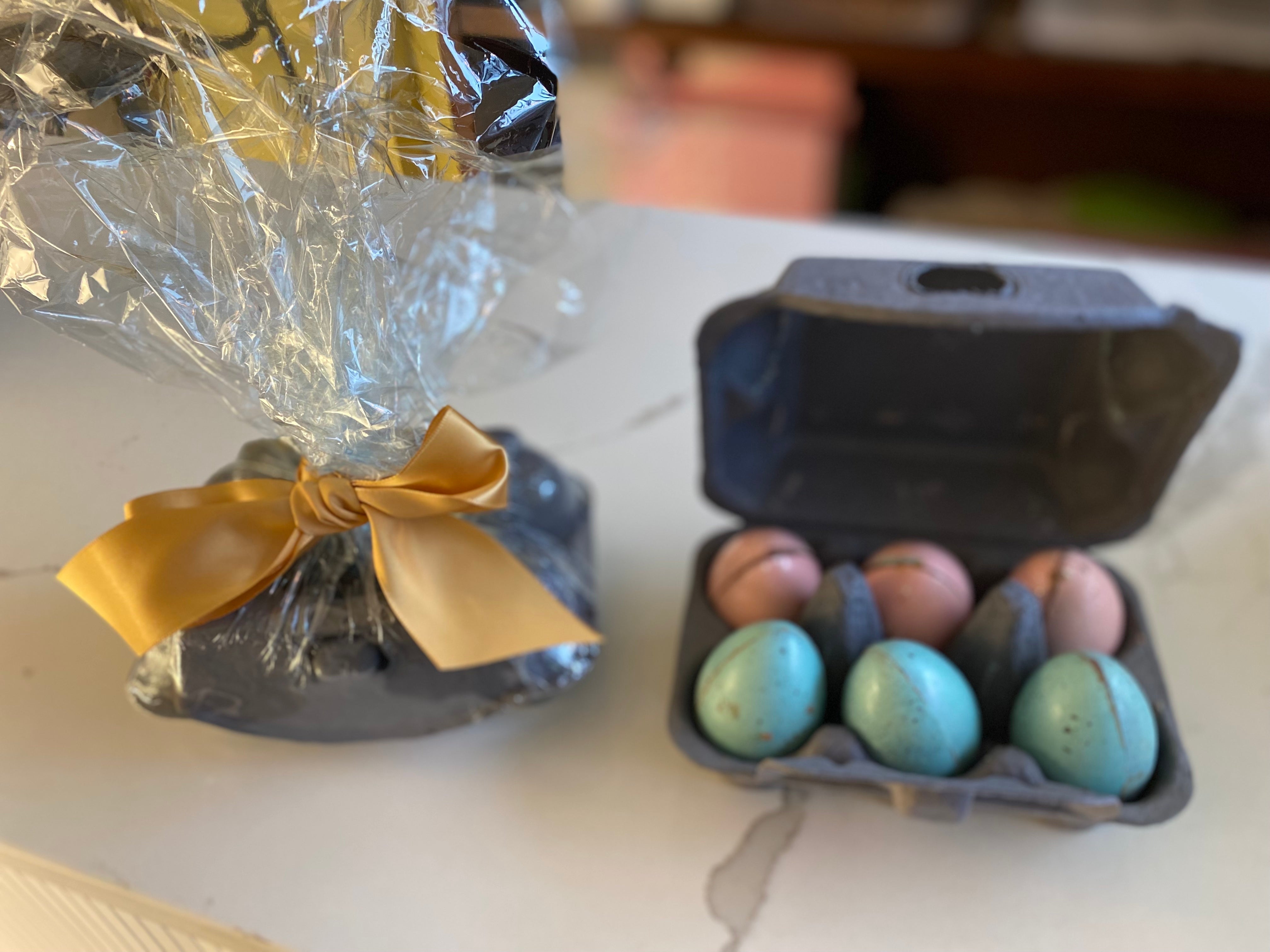 Cocoa 40 - Praline Easter Chocolate Eggs (Box of 6)
