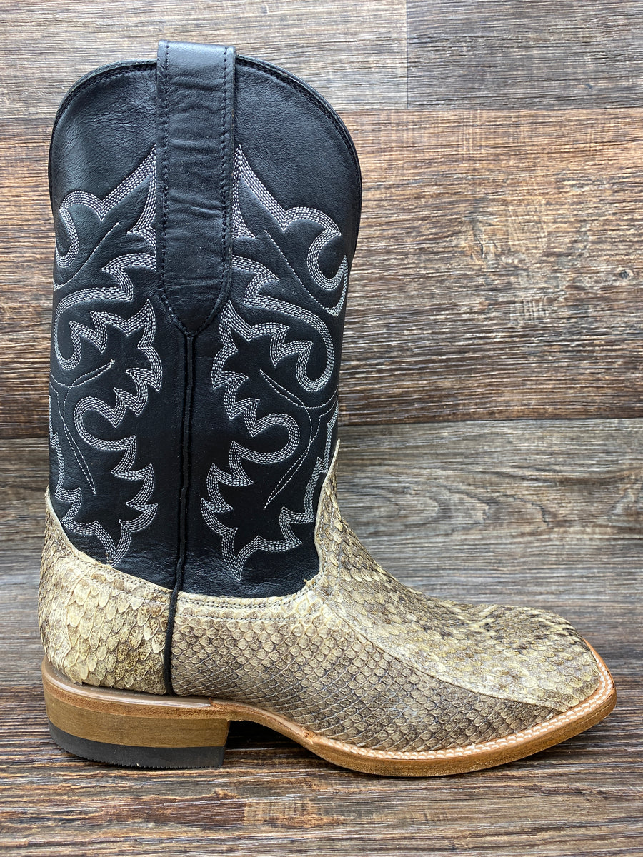 square toe rattlesnake cowboy boots
