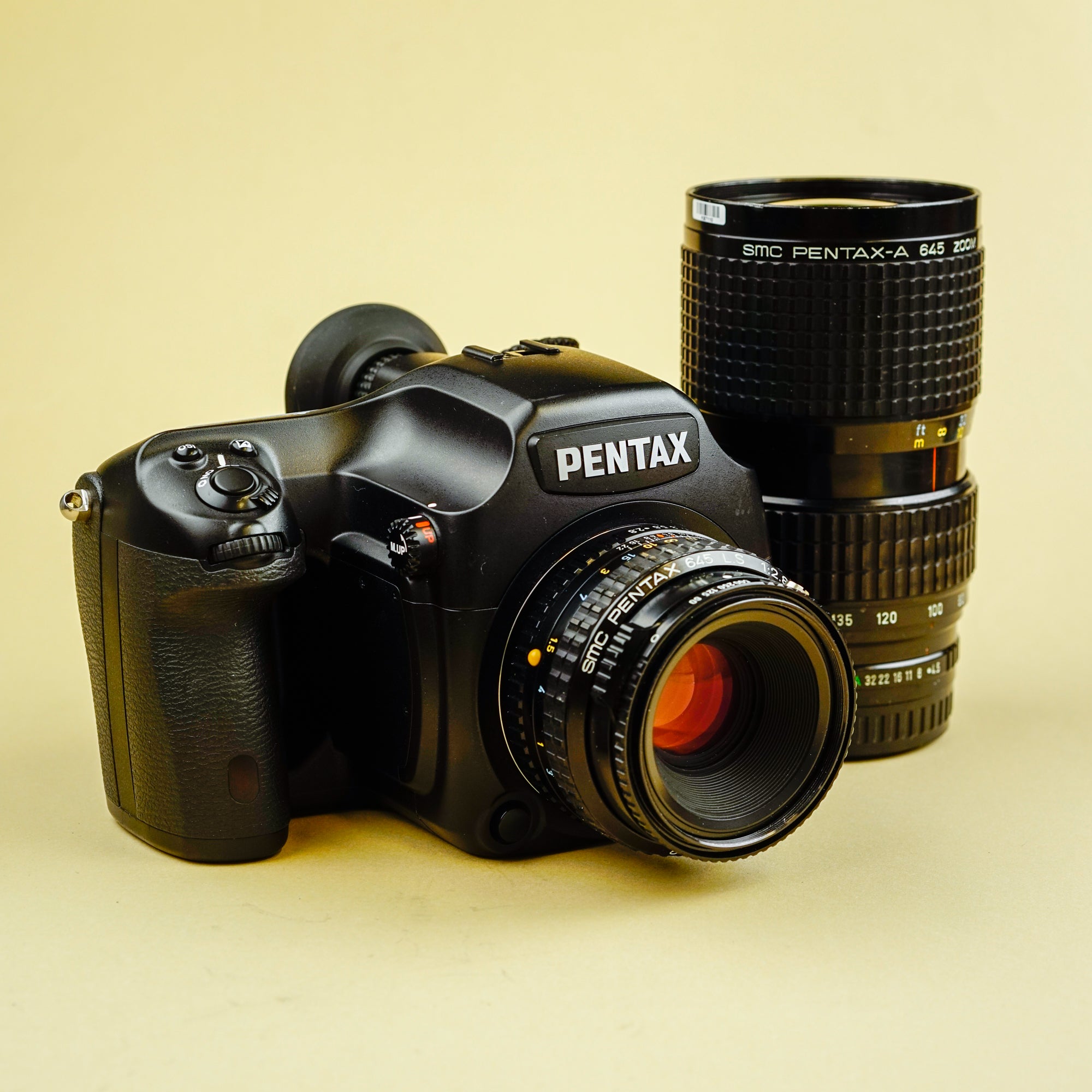 tiran Rood betaling Pentax 645 Cameras, Lenses, & More – Shop Our Selection – Kamerastore