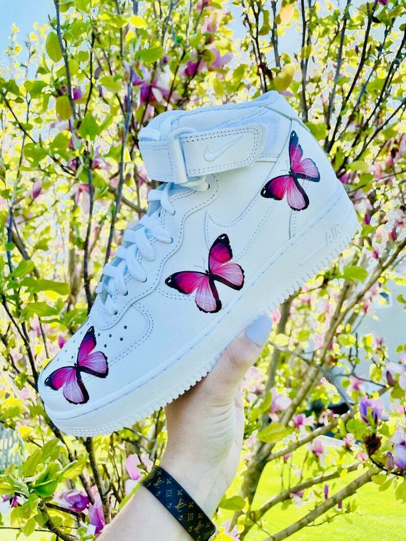 pink butterfly nike air force 1