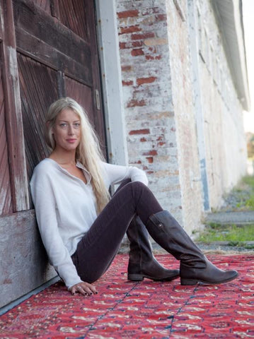 Anna K. Peters looks beautiful at Fort Adams for Laura Jean's fall photo shoot!