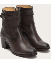 Frye Malorie Knotted Short in Dark Brown