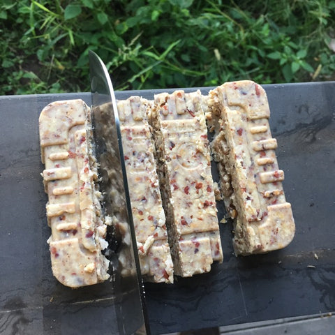 Cutting a suet cake in 4 pieces