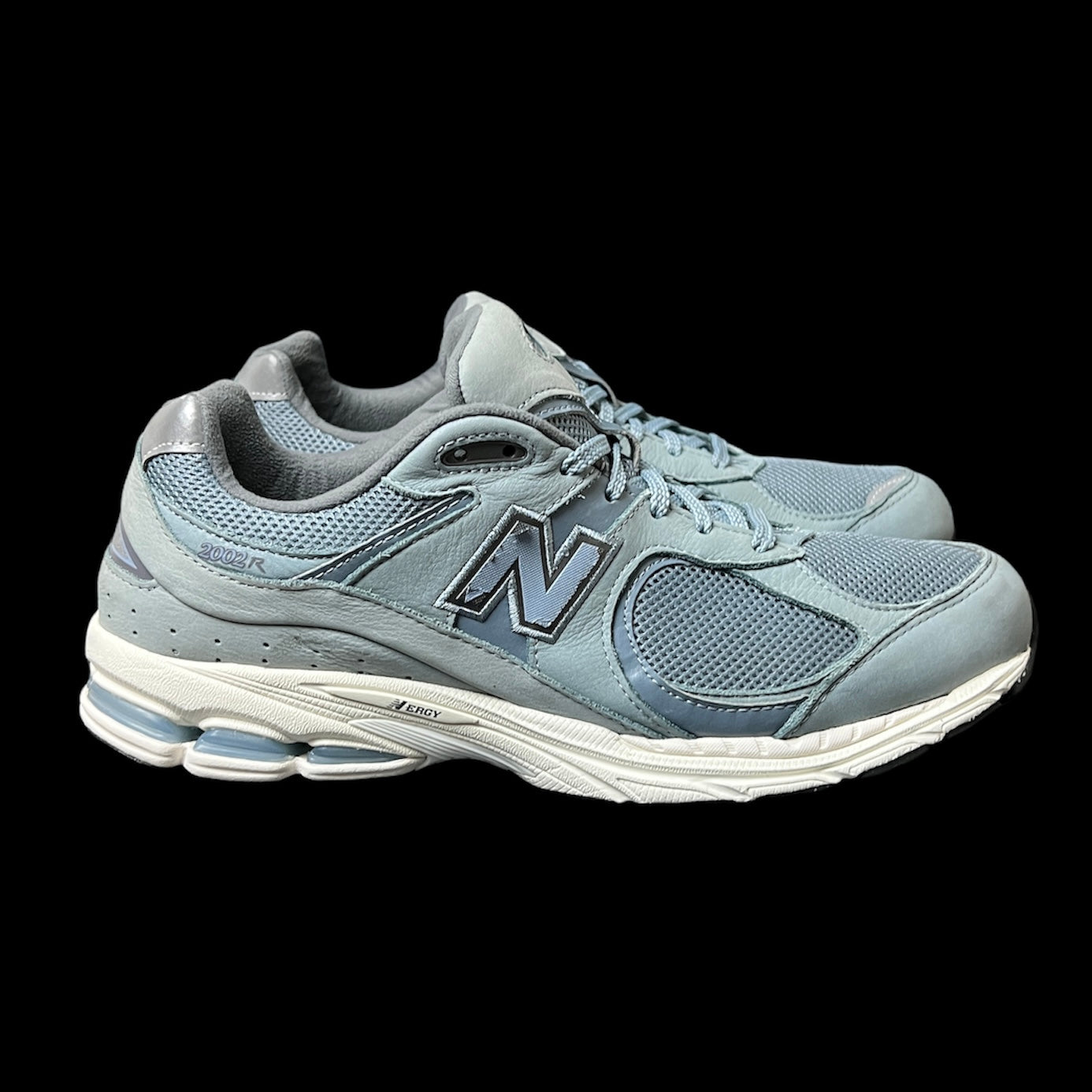 new balance 2002r light blue