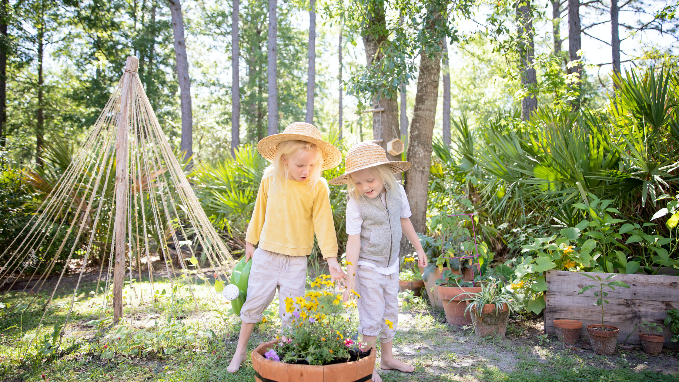 10 Ways to Teach Children About Kindness and Gratitude