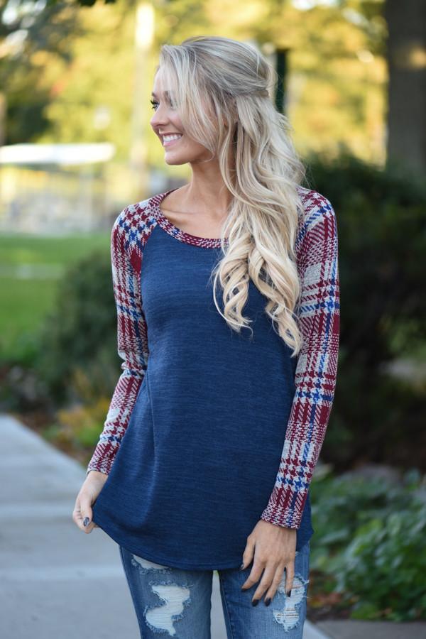Don't Be Subtle Top ~ Navy