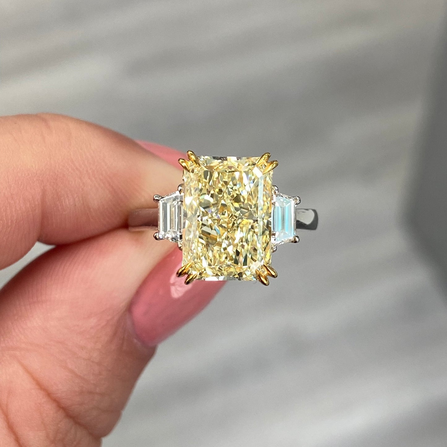 5.03ct GIA Light Yellow Diamond Ring
