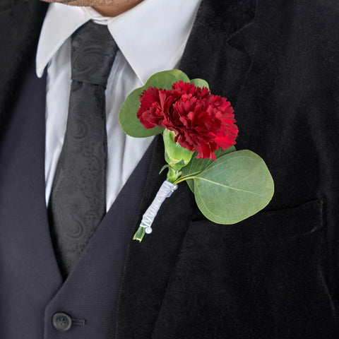 allure white boutonniere burgundy carnation