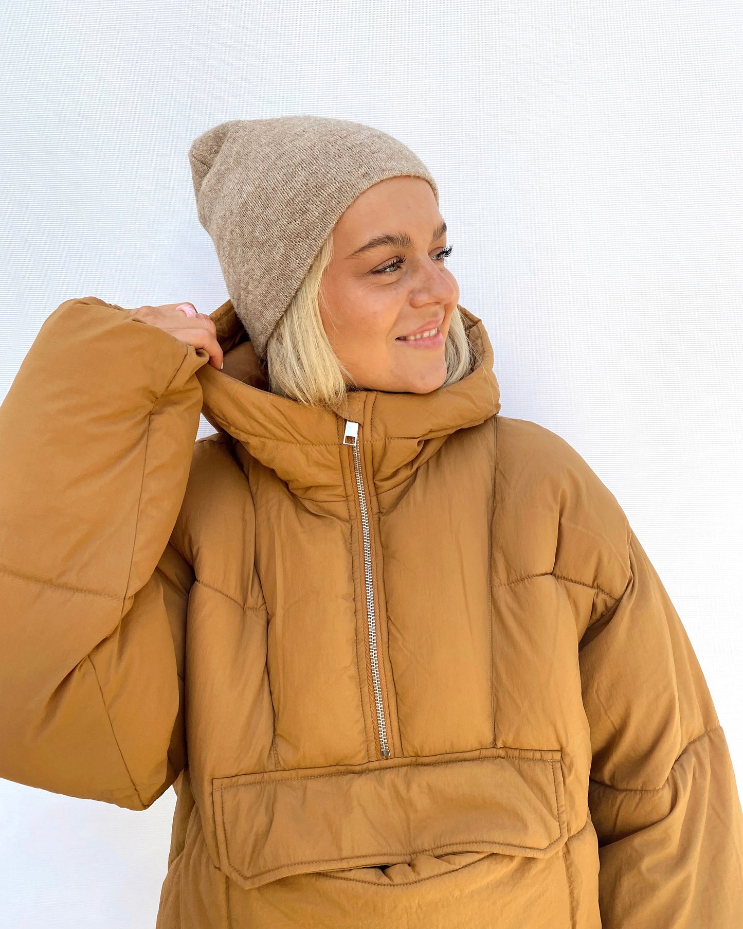 PCBERTA Winter Accessories - Natural