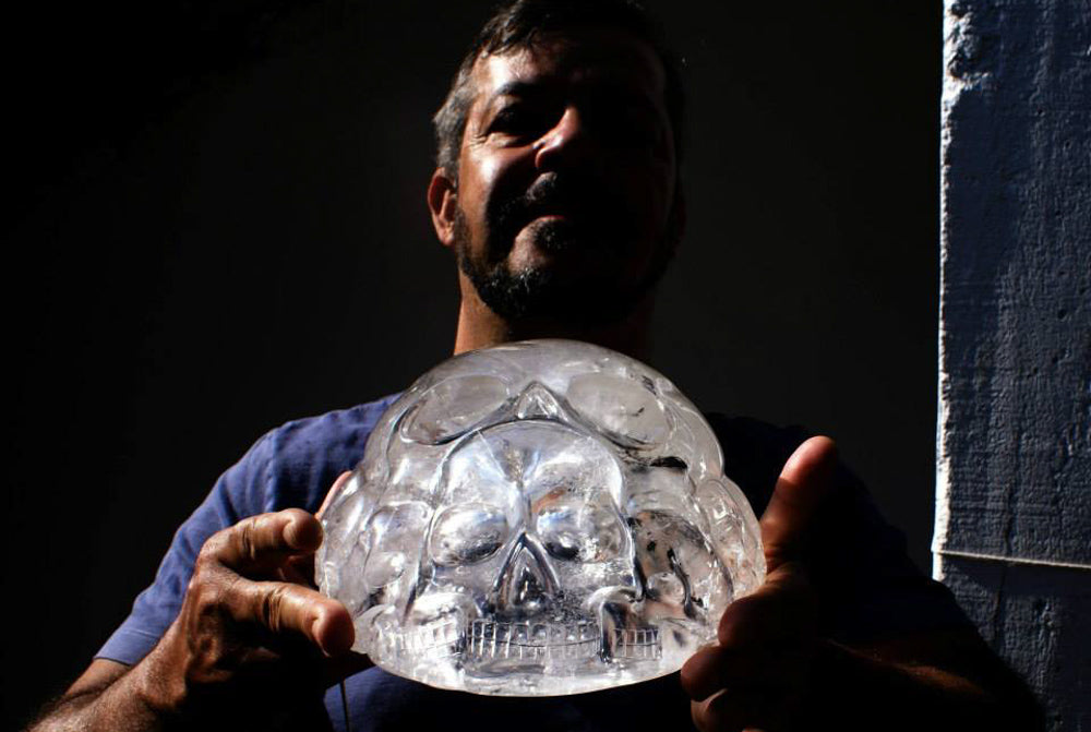 Leandro Souza & the 13 crystal skulls master crown