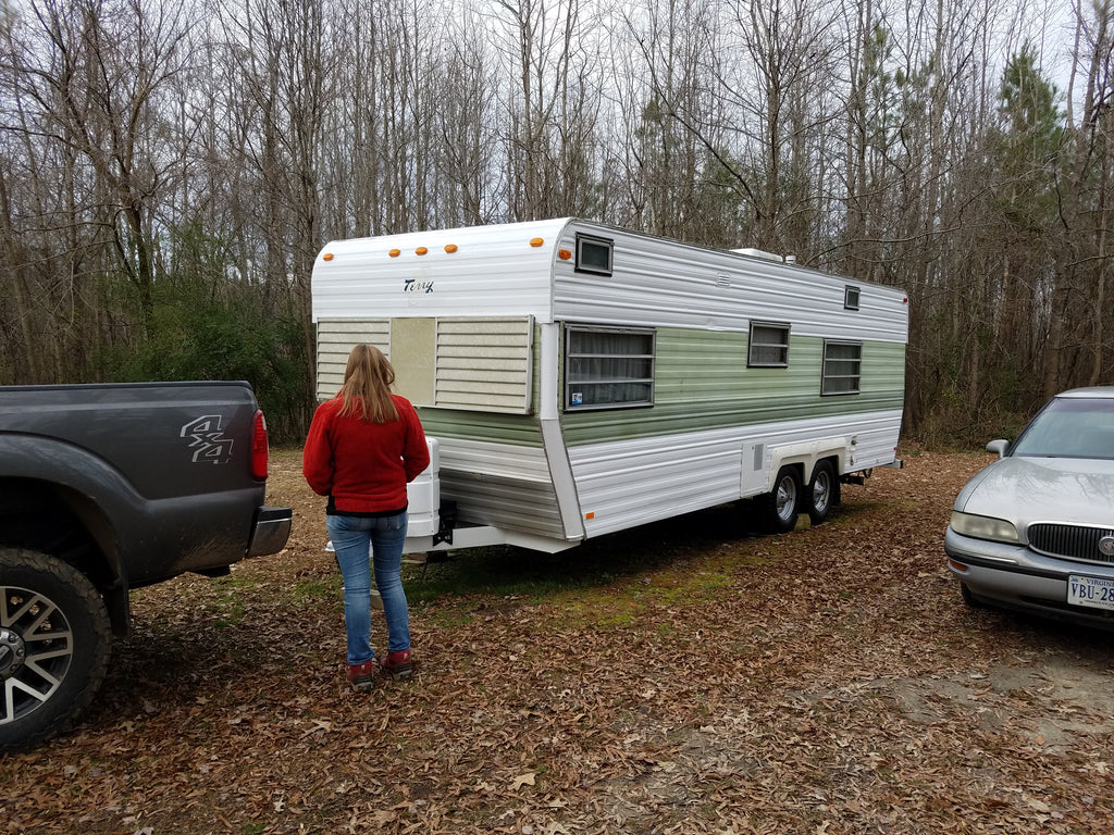 beve vintage camper studio pick up