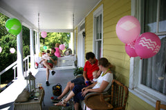 front porch summer party balloon decorations