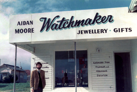 Moores Jewellers was found in 1968 by Aidan & Eileen Moore.