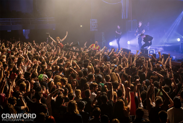 Parkway Drive Crowd Surf