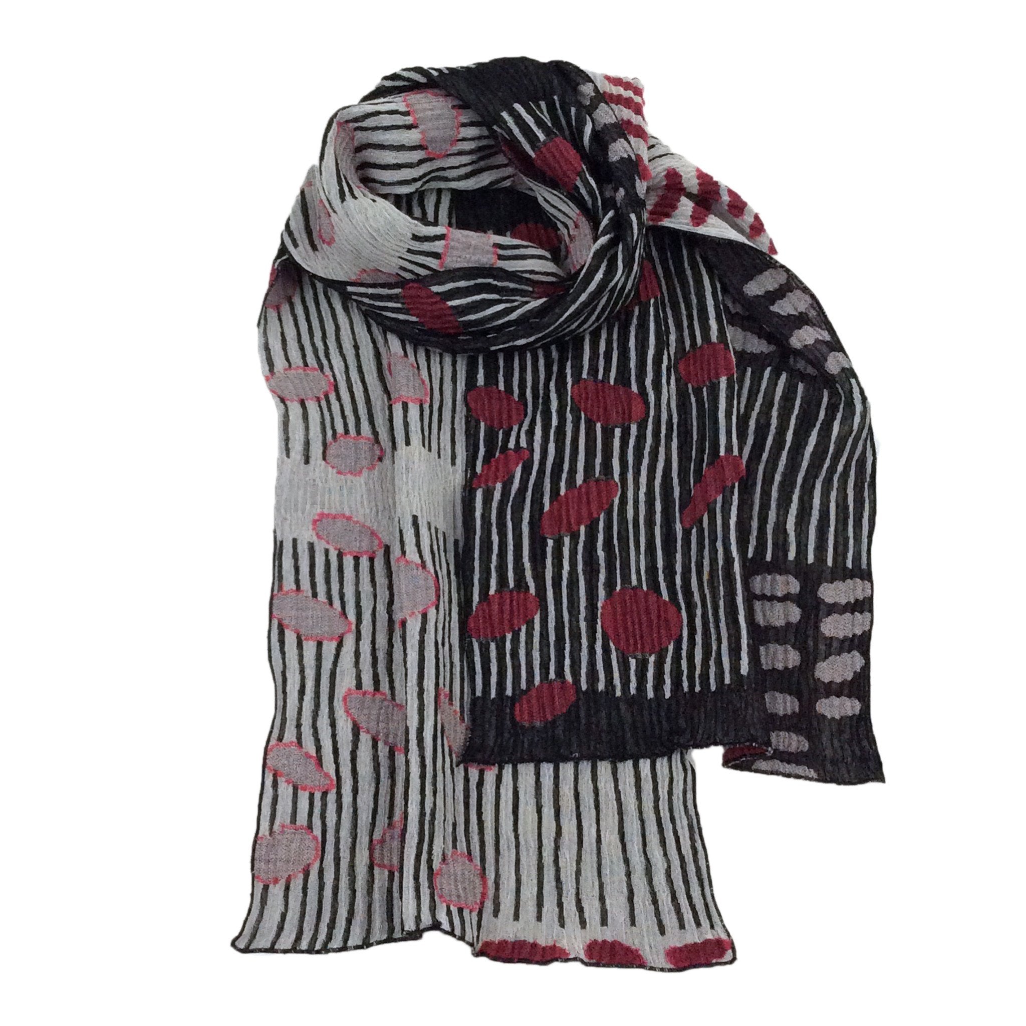 Nuno Shawl, Half Size, Bean Scatter, Red