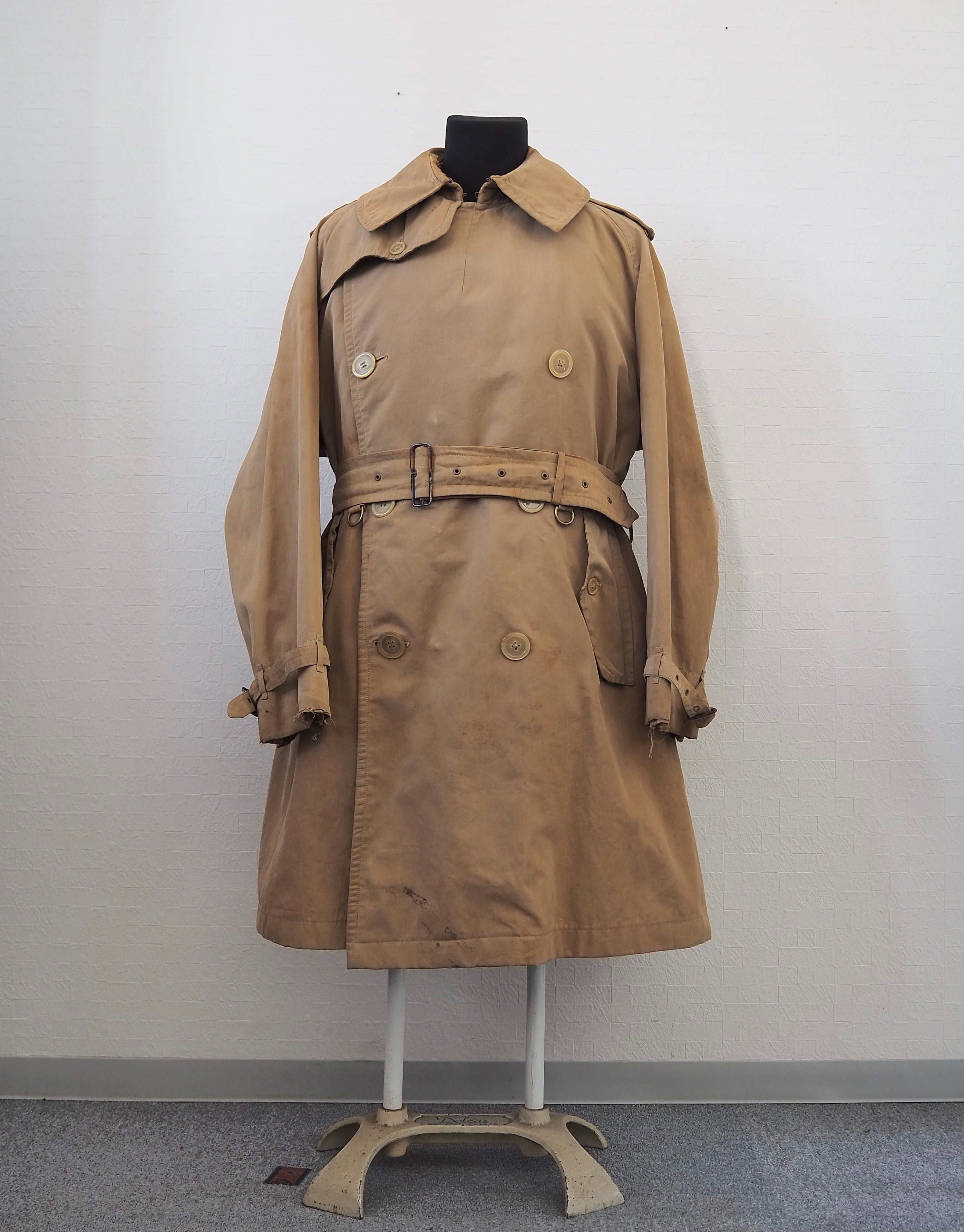 1940s-50s Burberry Trench Coat C100 一枚袖 – Vintage Collection Mall