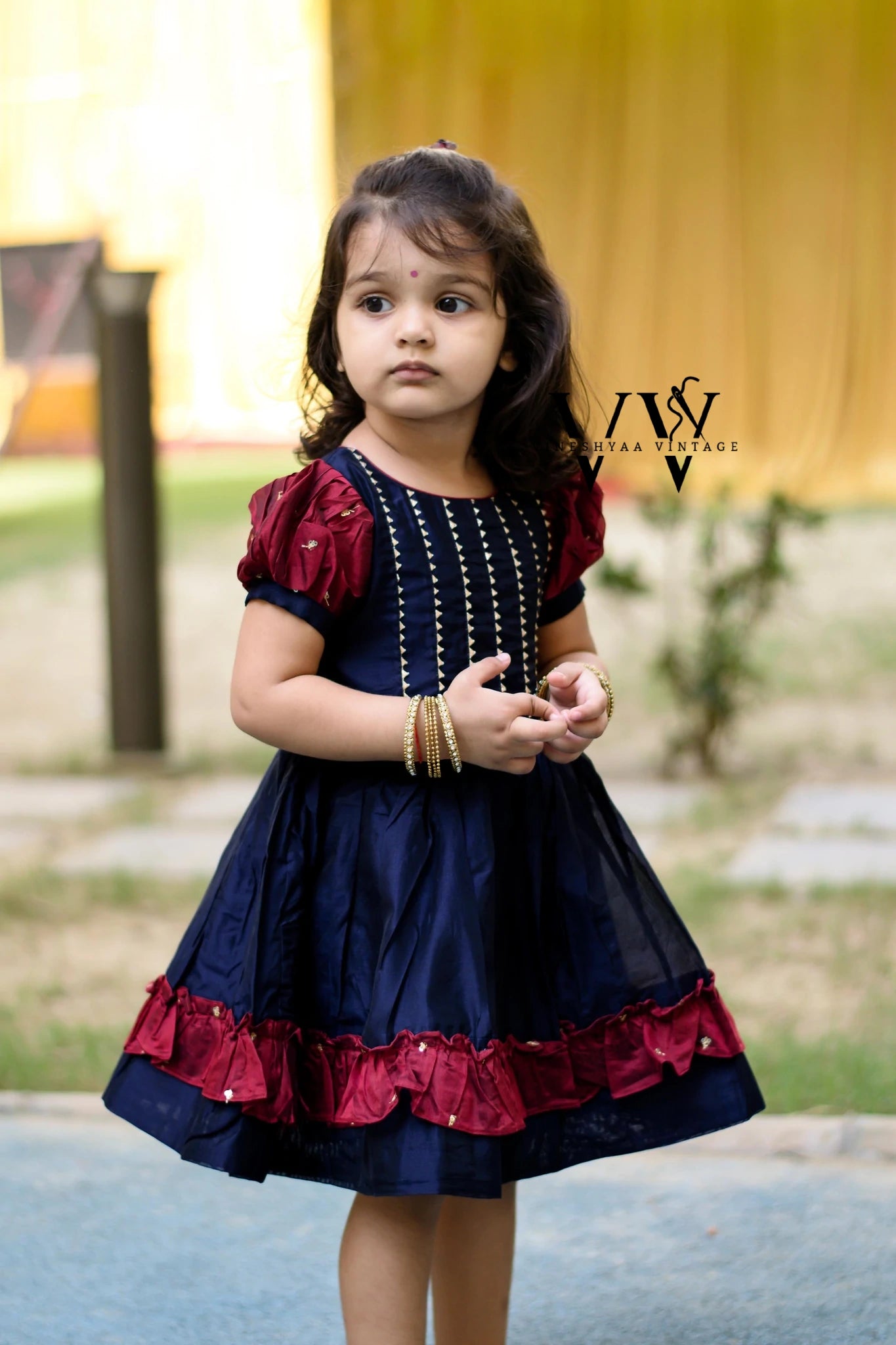 Mantra Navy Mini- EK