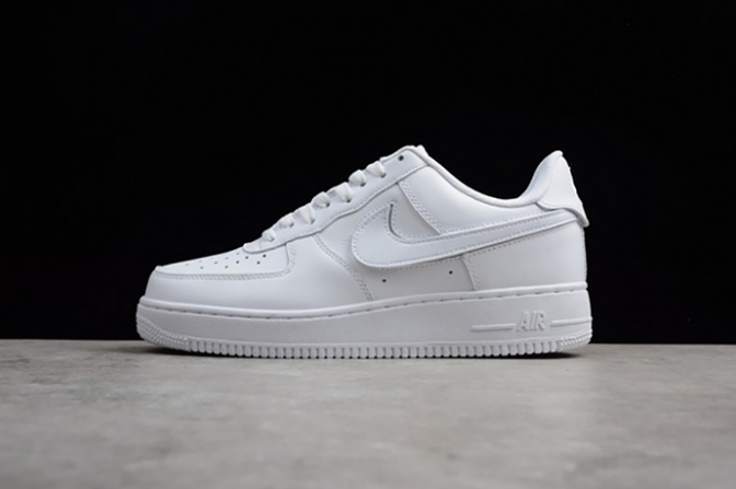 nike air force 1 low swoosh pack white size 10.5