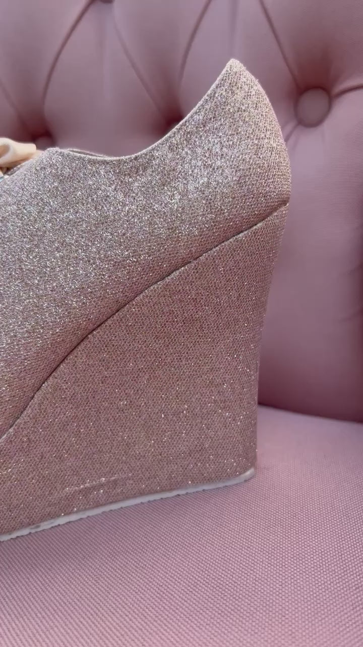 Zapato de plataforma oro rosa – Valenta