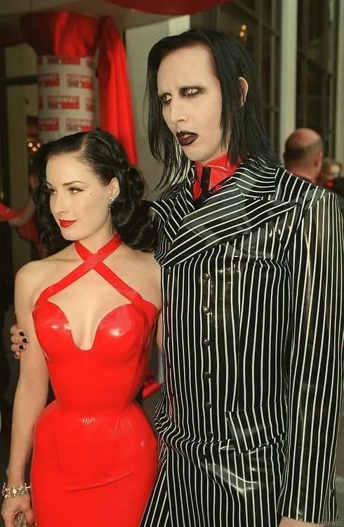 Niet modieus doorgaan Kort geleden Dita Von Teese and Marilyn Manson in House of Harlot Latex! | House of  Harlot