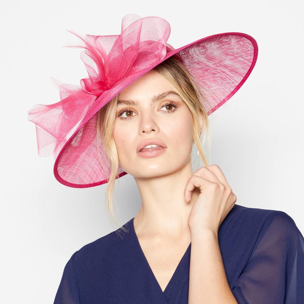 debut fascinator pink