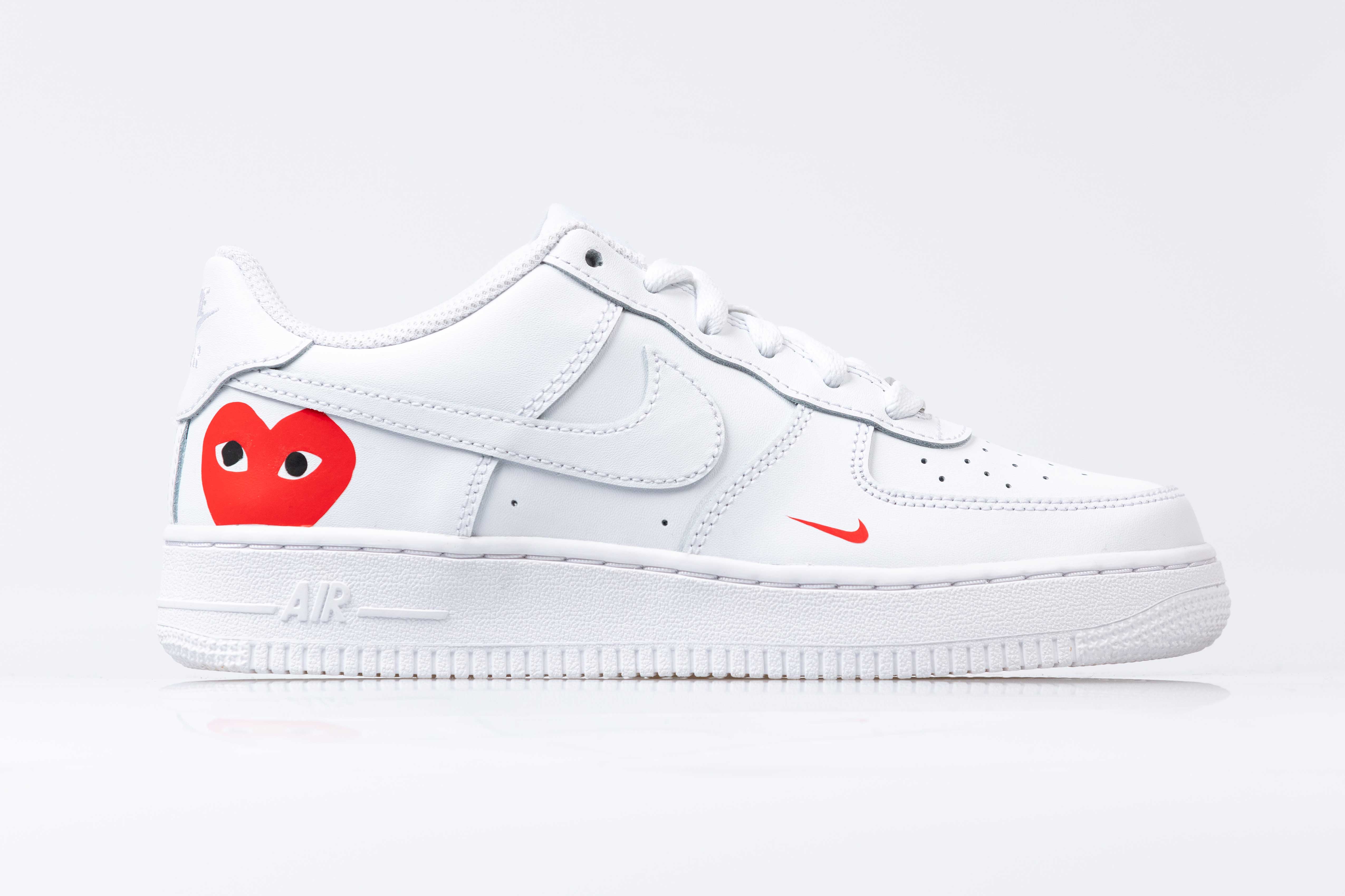 air force 1 cdg heart