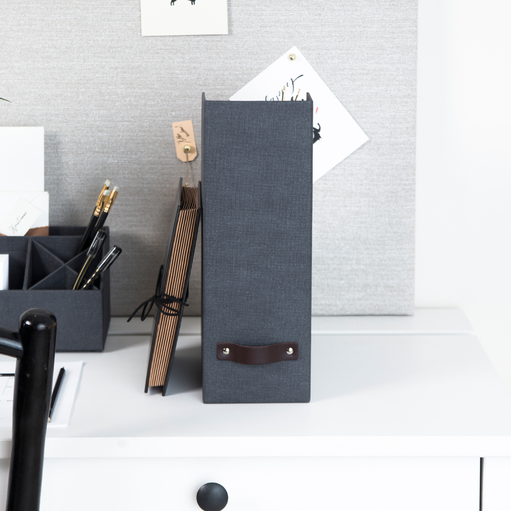Bigso VIKTORIA Stand Up Clipboard Office Tray - Dark Gray