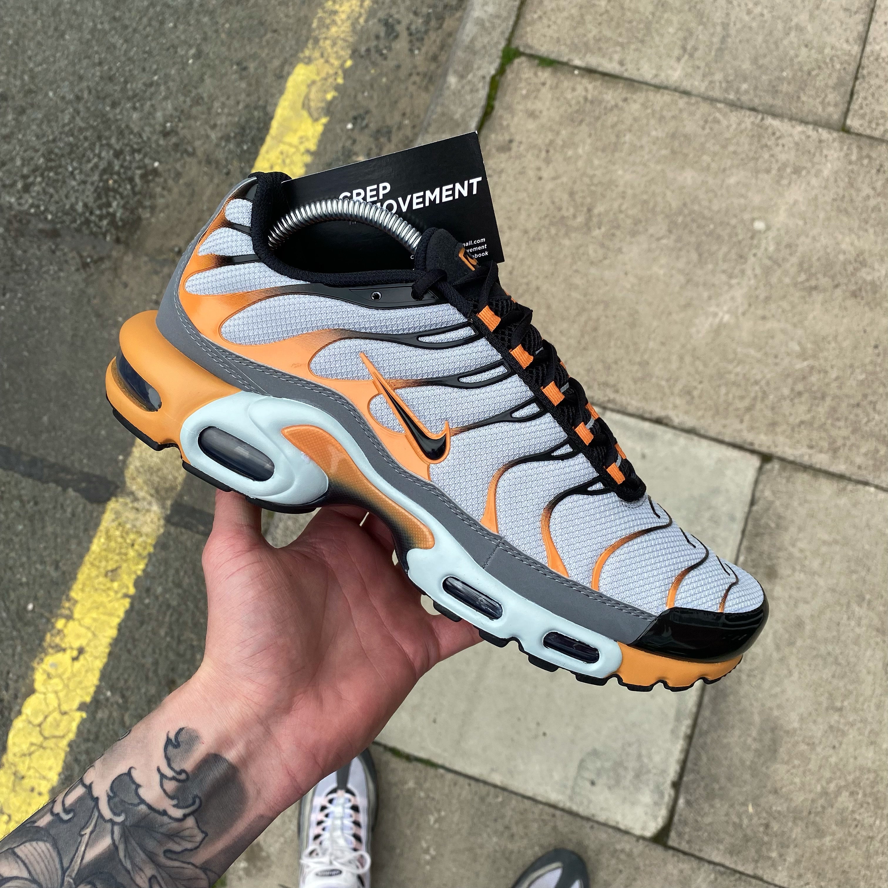 orange and grey tns