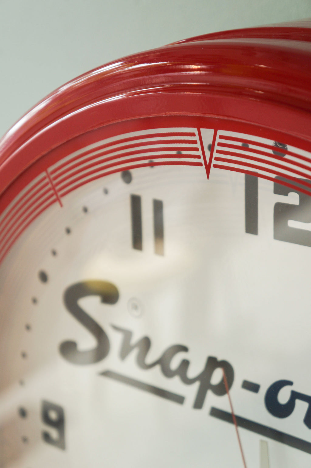 卓出 Snap-on スナップオン Chpper Clock 壁掛け•置き時計 ienomat.com.br